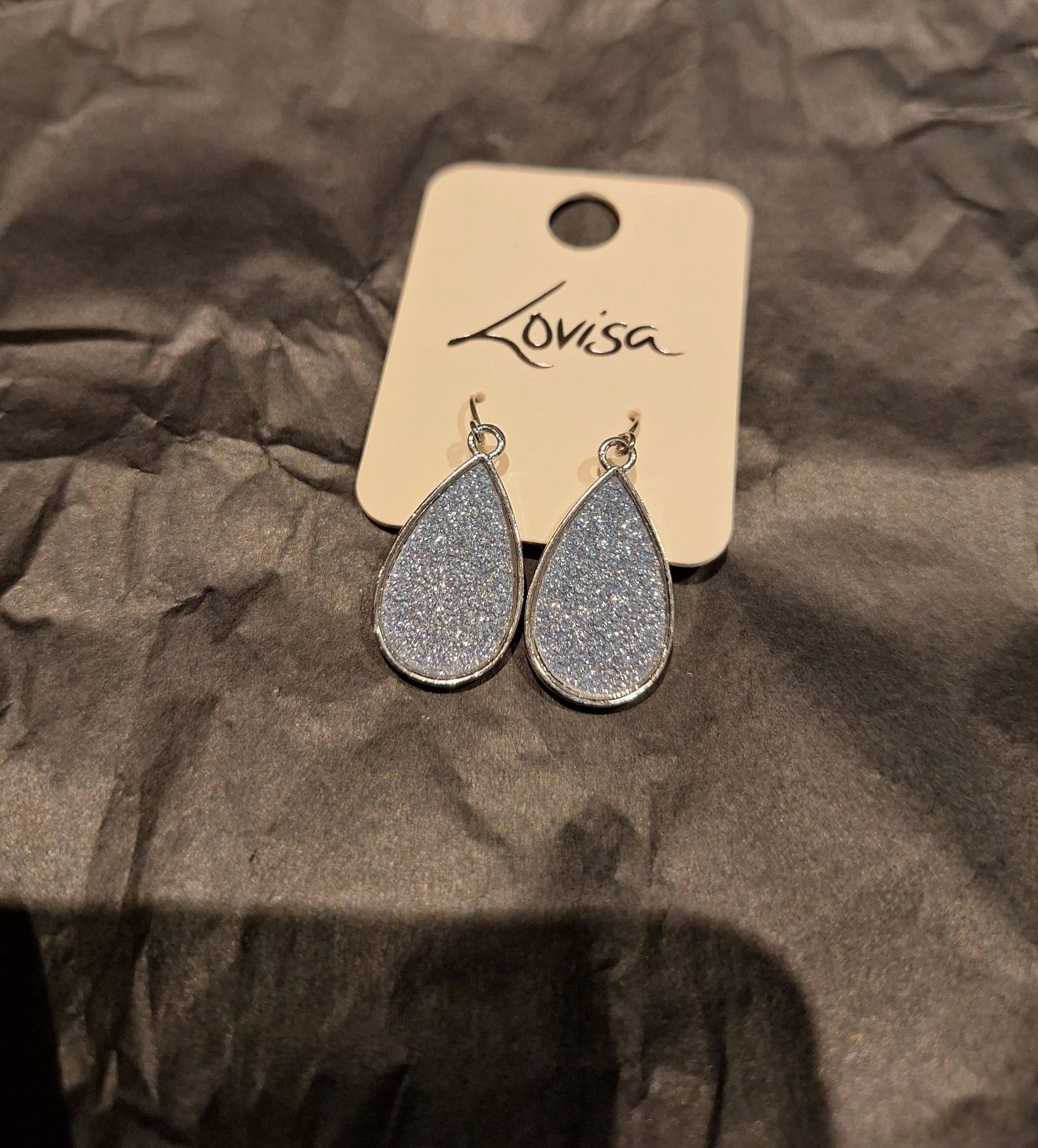 Jolie boucles d oreilles lovisa 